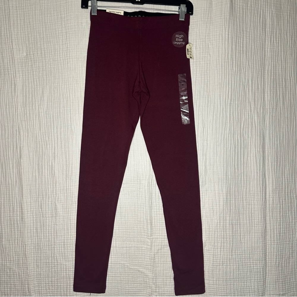 NWT Aeropostale Womens High Rise Perfect LEGGINGS Burgundy Ankle-Size SMALL